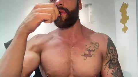 rayfit90 online show from March 9, 5:39 pm