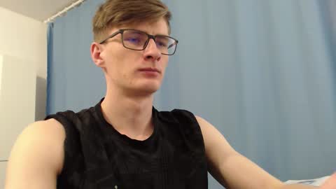 Ray Booy  online show from October 3, 7:52 pm