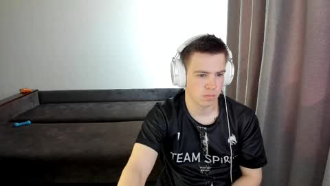 Ray online show from April 10, 8:32 am