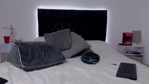 Ray online show from September 18, 3:30 am