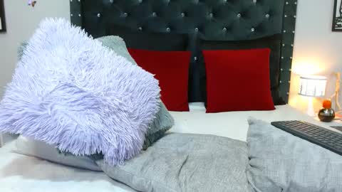 Ray online show from December 3, 12:22 am