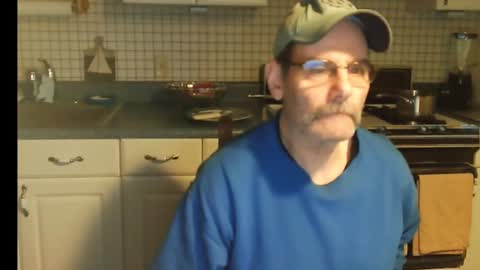 Ray online show from December 14, 12:23 pm