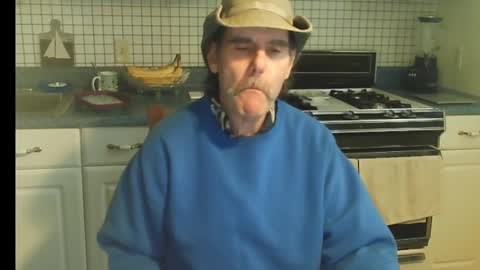 Ray online show from October 10, 8:35 pm