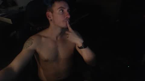 Rayzel online show from December 4, 12:50 am