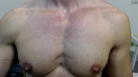 razorramon13 online show from December 5, 3:26 am