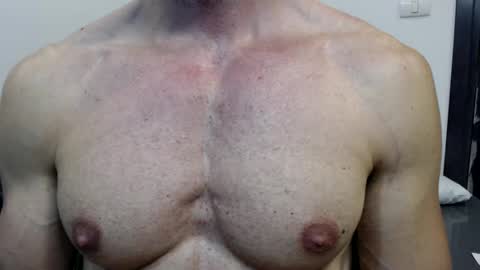 razorramon13 online show from December 20, 2:49 pm