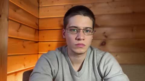 AliceEve online show from December 22, 12:35 pm