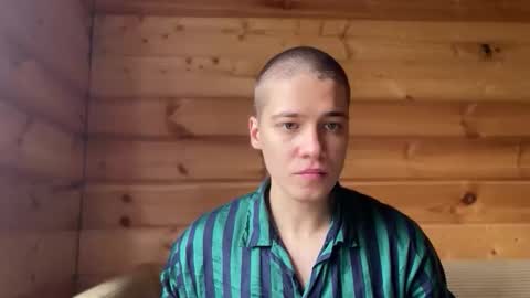 AliceEve online show from October 29, 9:34 am