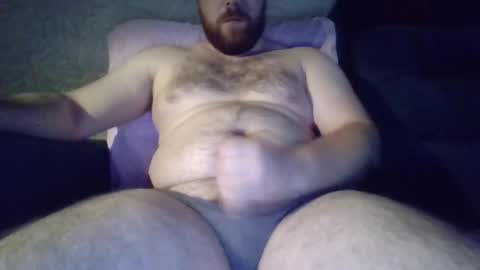 Snapshot of red_bearddd chatting on October 24, 4:14 am red_bearddd online show from October 24, 4:14 am