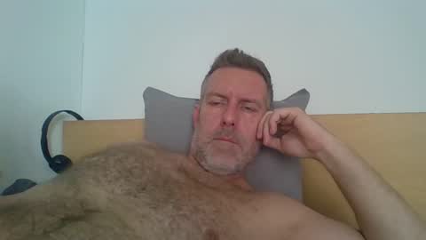 Red online show from September 17, 6:47 am