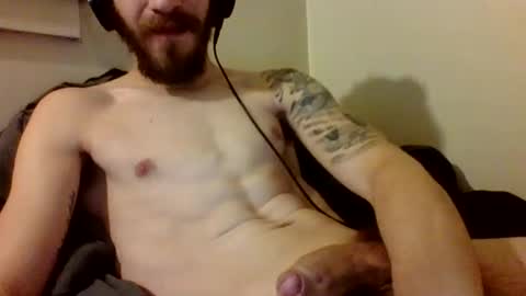 Snapshot of redlighter26 chatting on February 17, 11:13 am Red Lighter online show from February 17, 11:13 am