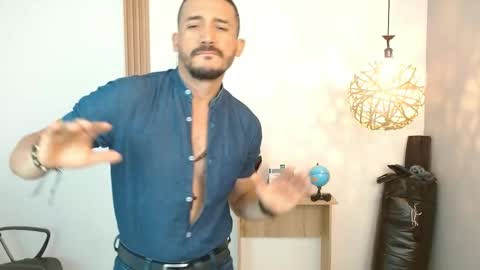   REIKO  online show from September 10, 3:43 pm