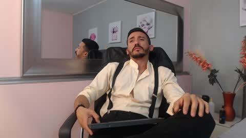   REIKO  online show from February 6, 6:56 pm