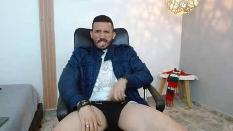   REIKO  online show from December 30, 8:25 pm