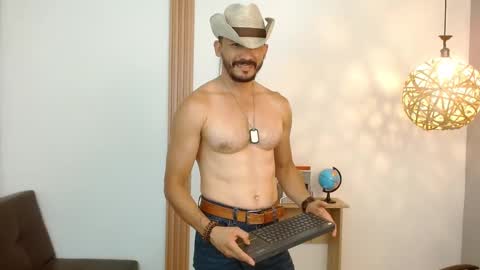   REIKO  online show from February 20, 7:52 pm