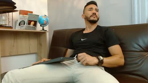   REIKO  online show from March 12, 10:28 pm