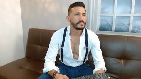   REIKO  online show from March 4, 10:05 pm