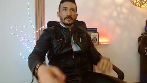   REIKO  online show from January 9, 5:51 pm