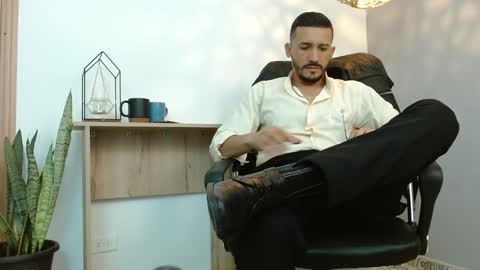   REIKO  online show from January 17, 8:48 pm