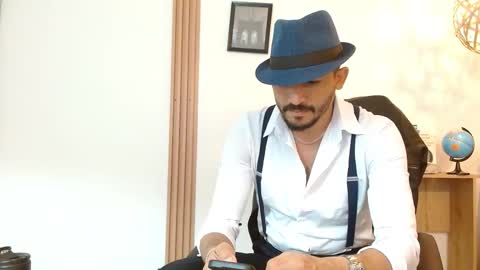   REIKO  online show from September 17, 3:02 pm