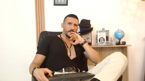   REIKO  online show from September 11, 5:01 pm