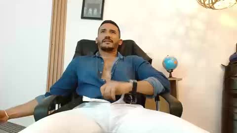   REIKO  online show from September 25, 12:20 am