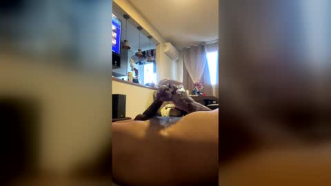 renanmoreira online show from March 4, 9:22 pm