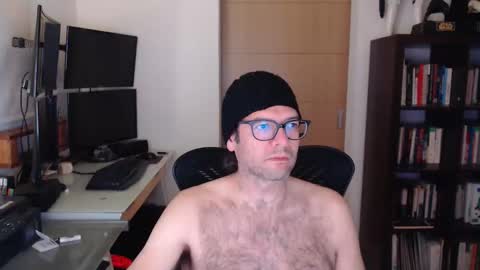 resinasa4 online show from April 15, 7:19 am