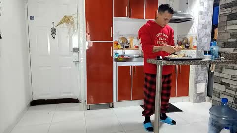 reymasterhot online show from March 4, 8:05 pm