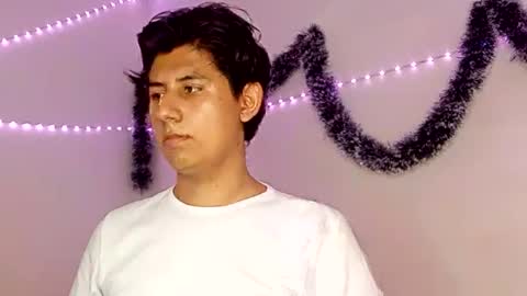 reylatino24 online show from January 15, 2:26 am