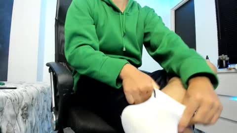 rhys_jagger_ online show from February 6, 8:44 am