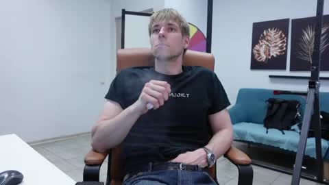RICHARD HARDS online show from May 28, 2:48 pm