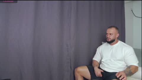 rickymiami1 online show from September 18, 7:38 pm