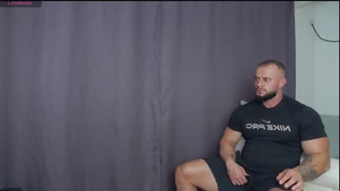 rickymiami1 online show from September 25, 9:46 pm