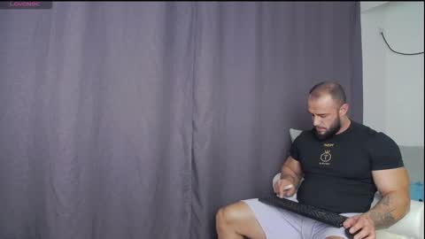 rickymiami1 online show from September 17, 6:53 pm