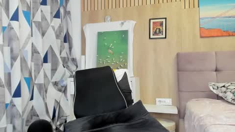 Ricky online show from December 9, 8:40 pm