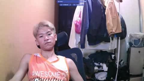 Snapshot of riiichie12 chatting on October 18, 7:41 pm riiichie12 online show from October 18, 7:41 pm