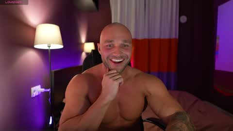 rikadler online show from April 27, 2:24 pm