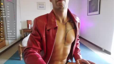 Riley online show from March 8, 1:55 pm