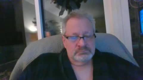 rob872217 online show from December 18, 9:25 am