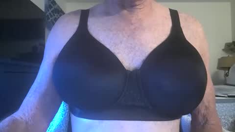 robert online show from September 25, 8:08 pm