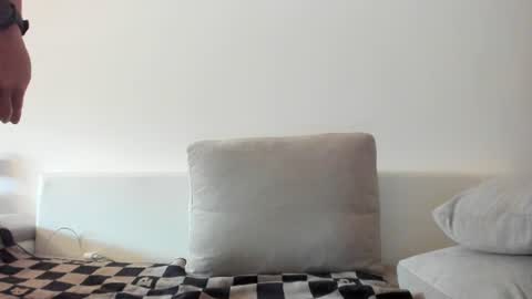 roberto4ever online show from July 18, 4:08 am