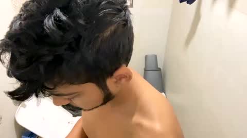 Robertsalia online show from December 26, 4:10 am