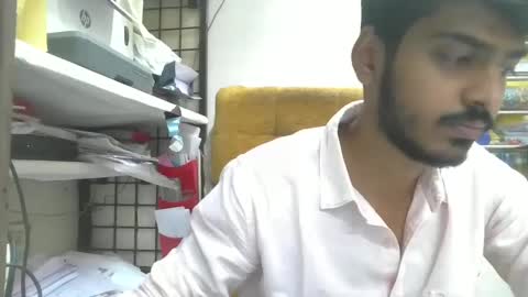 Robertsalia online show from January 2, 11:52 am