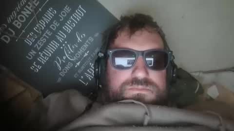 robinouhot online show from March 23, 2:50 am