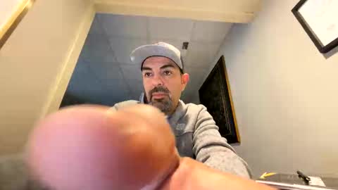 Snapshot of roblatino12 chatting on October 21, 6:44 pm roblatino12 online show from October 21, 6:44 pm
