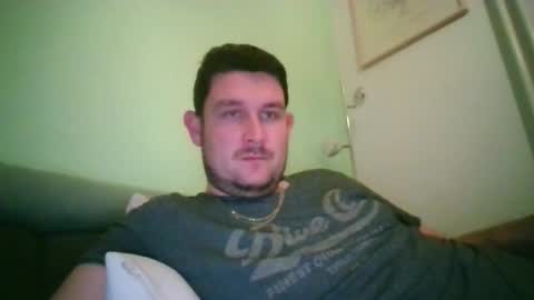 Robin online show from October 6, 9:19 pm