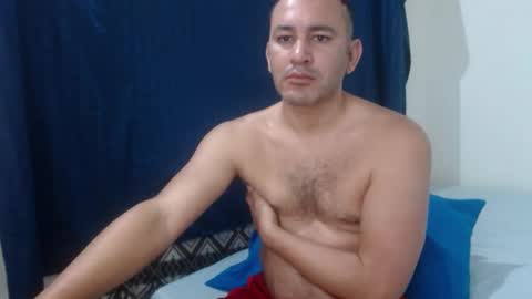 Snapshot of rodrigo_martinez chatting on October 5, 6:12 pm rodri online show from October 5, 6:12 pm
