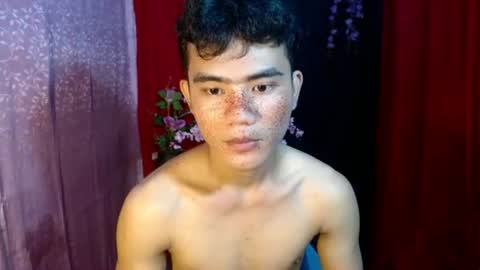 roianboyyy online show from August 6, 9:15 am