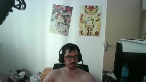 romainb72 online show from May 27, 7:16 am